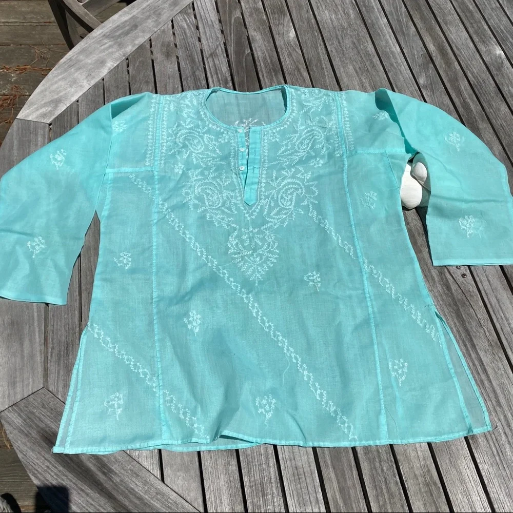 🐚 AQUA BLUE WHITE EMBROIDERED BEACH COVERUP! - Picture 7 of 13